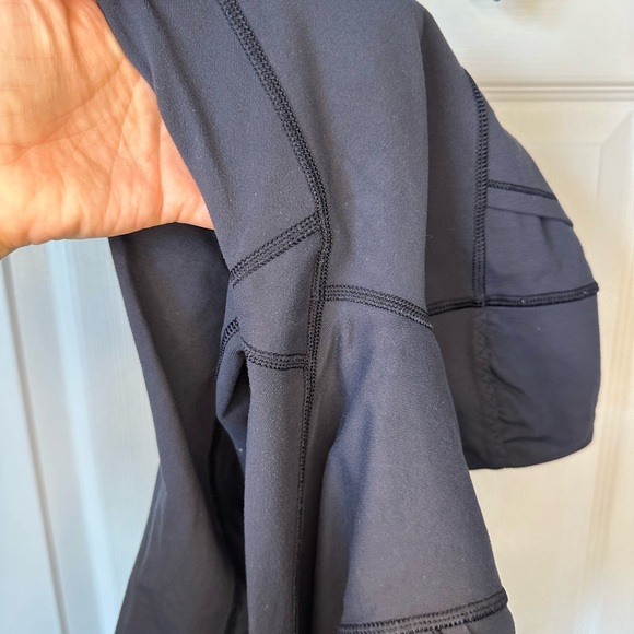 Lululemon Tight Stuff Crop Legging sz.6 - Picture 5 of 5